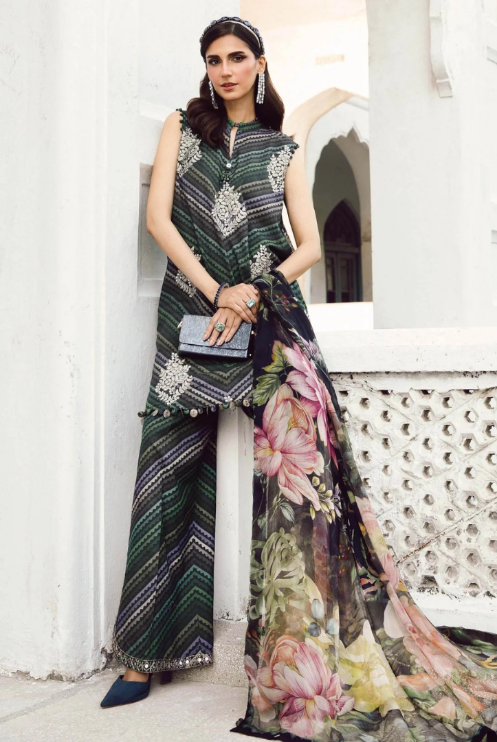 3 Piece Stitched Embroidered Linen Rani Mahal by Maria B M prints Fall Edit'25 Winter Collection MB25FE-5A