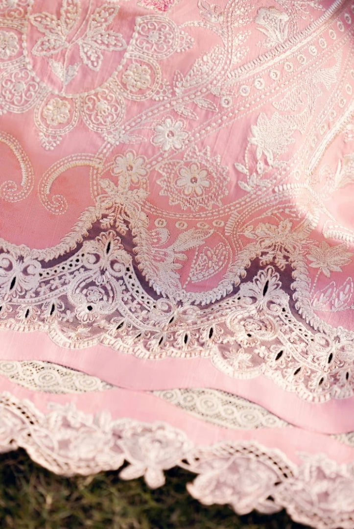 3 Piece Stitched Luxury Winter Suits Collection'24 By Manara - GULUNA