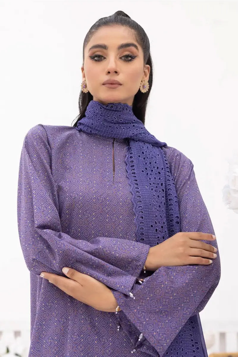 Mahee's By Riaz Arts 3 Piece Stitched Suit - 04