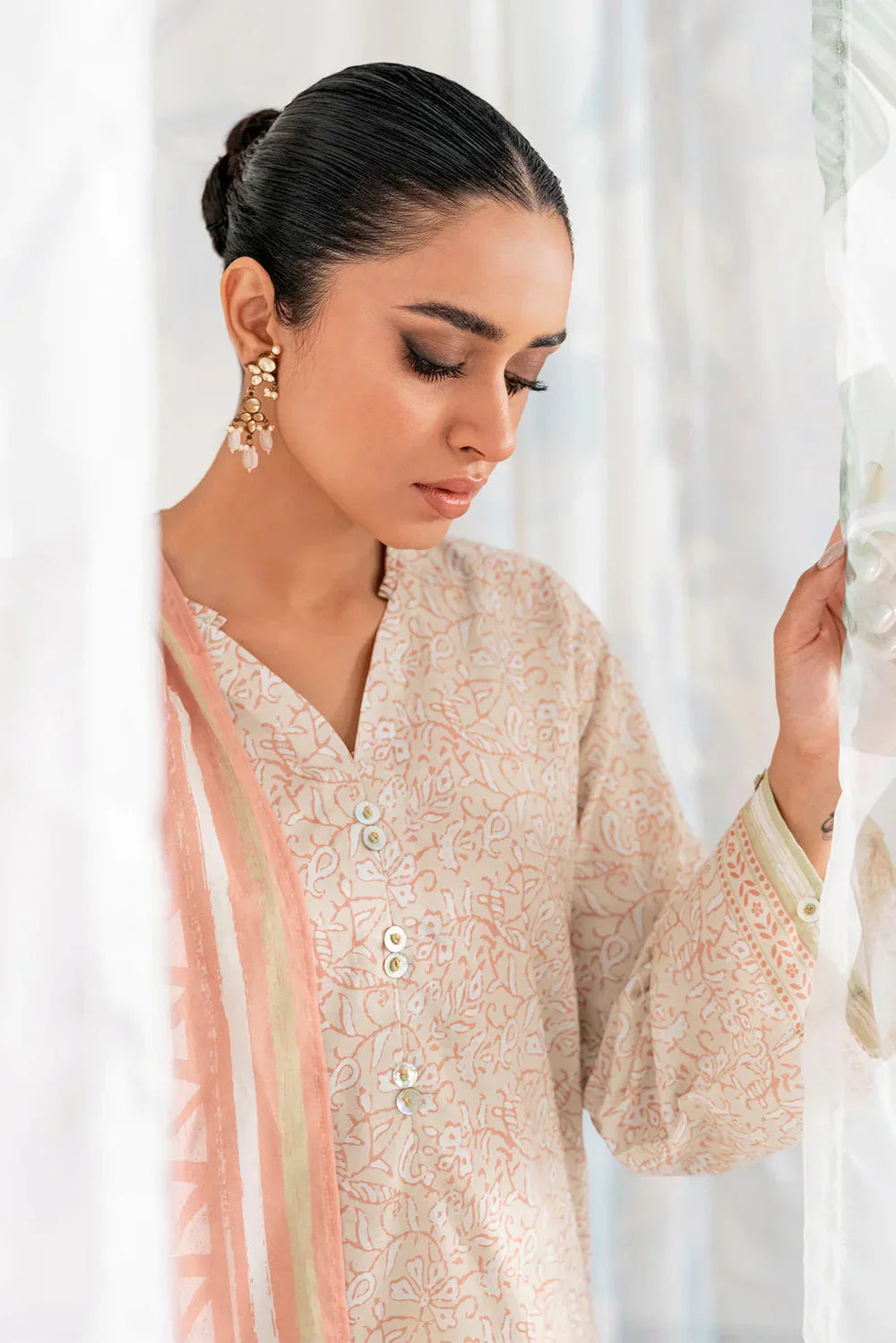 Sahar Print Edit 3 Piece Stitched Suit - 01